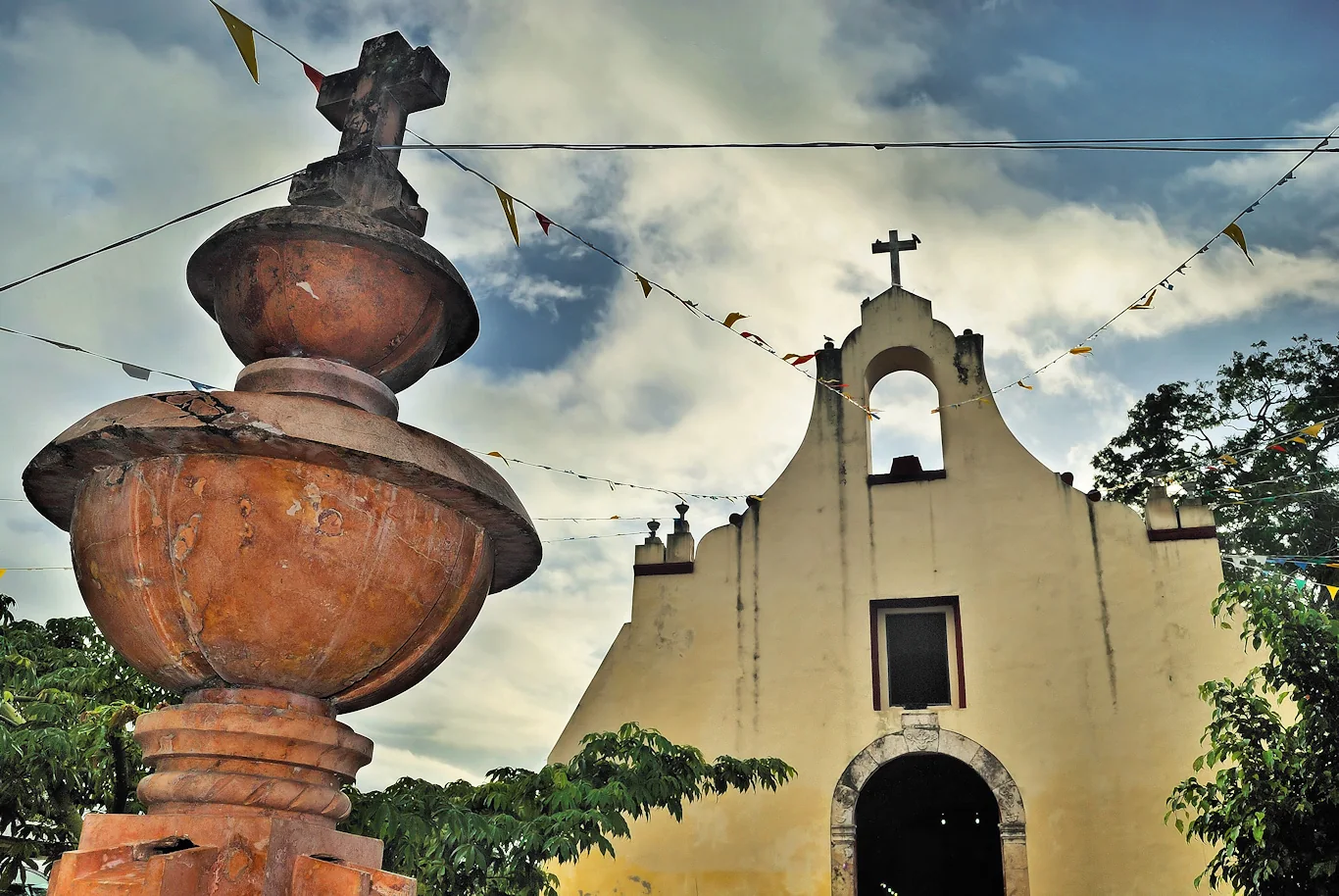 iglesia san joaquin bacalar
